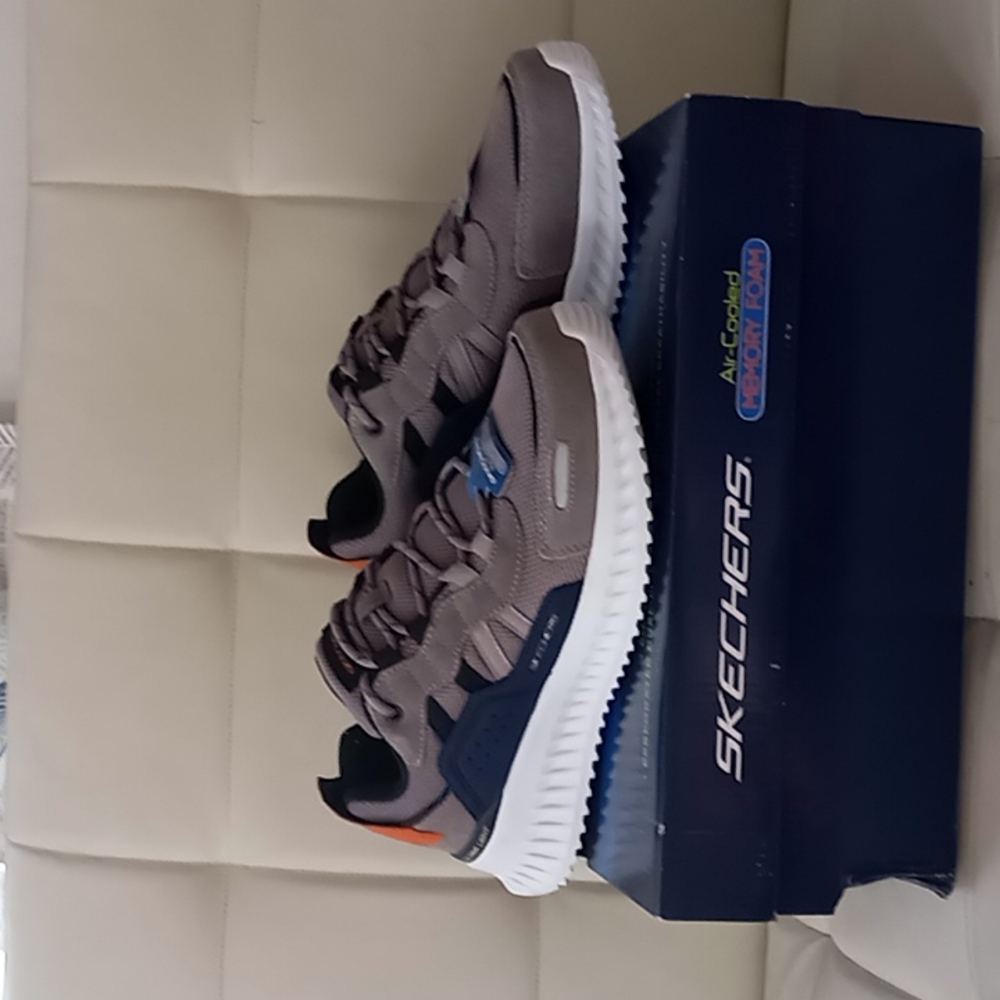 Skechers Matera 2.0 Ximino, Mens shoes Air-Cooled Memory Form, Gray Size9.5